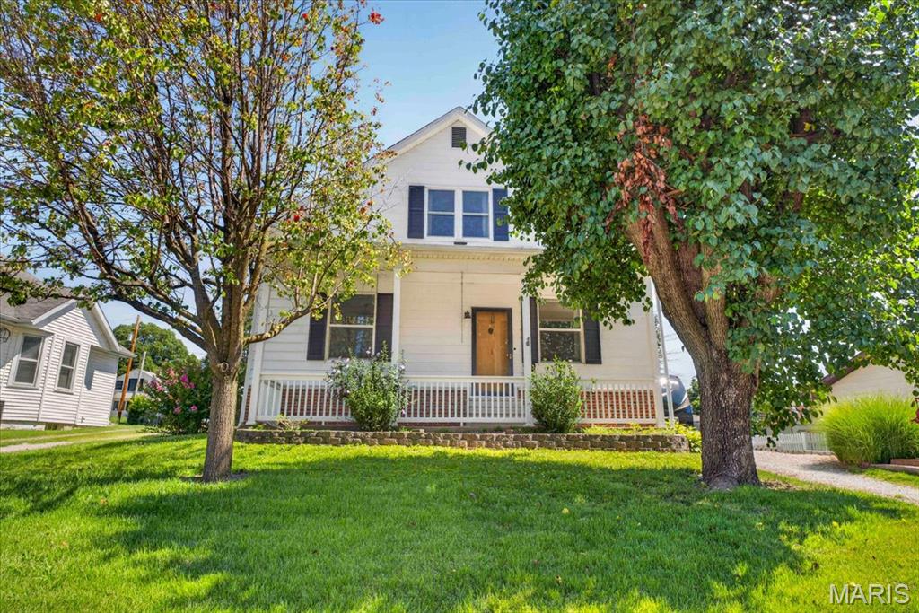608 South Rapp Avenue Columbia, IL 62236 - Photo 3 of 34