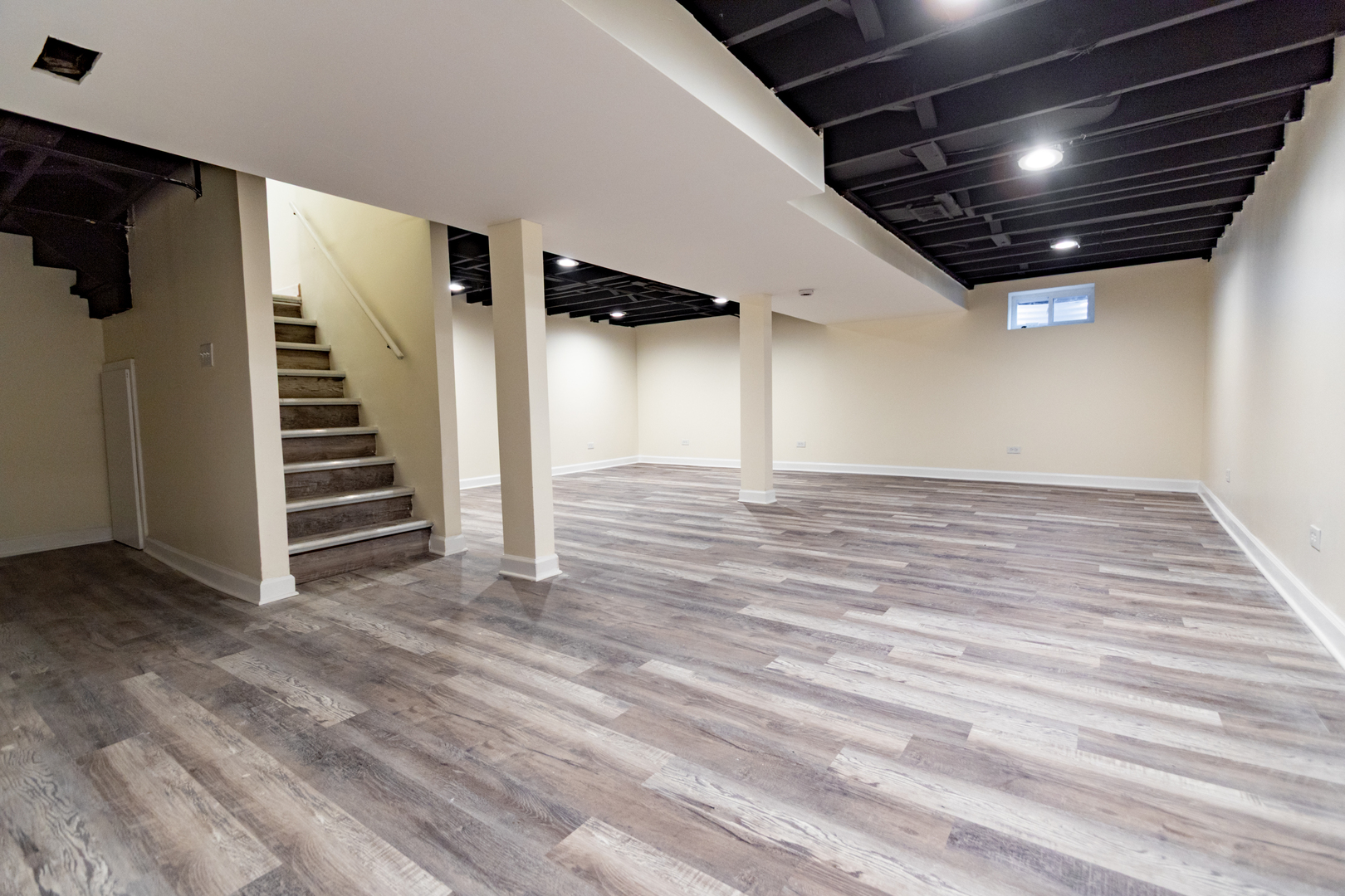 600 North Irving Avenue Hillside, IL 60162 - Photo 13 of 25