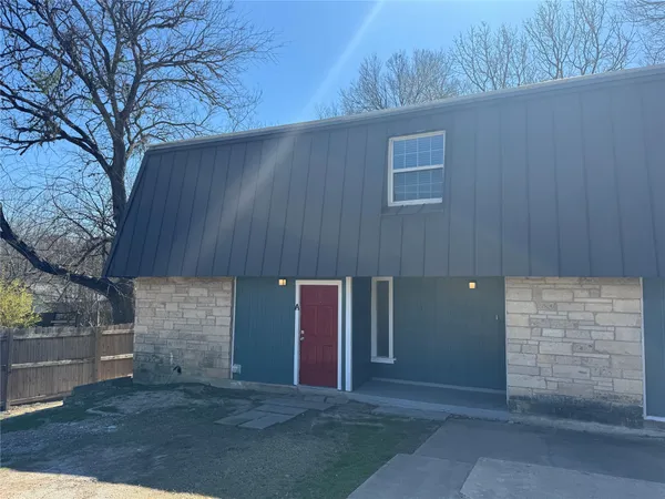 $1,595 | 6253 Manor Road, Unit A, Austin, TX 78723