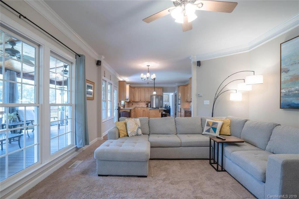 12639 Willingdon Road Huntersville, NC 28078 - Photo 10 of 45 Gallery Image 10