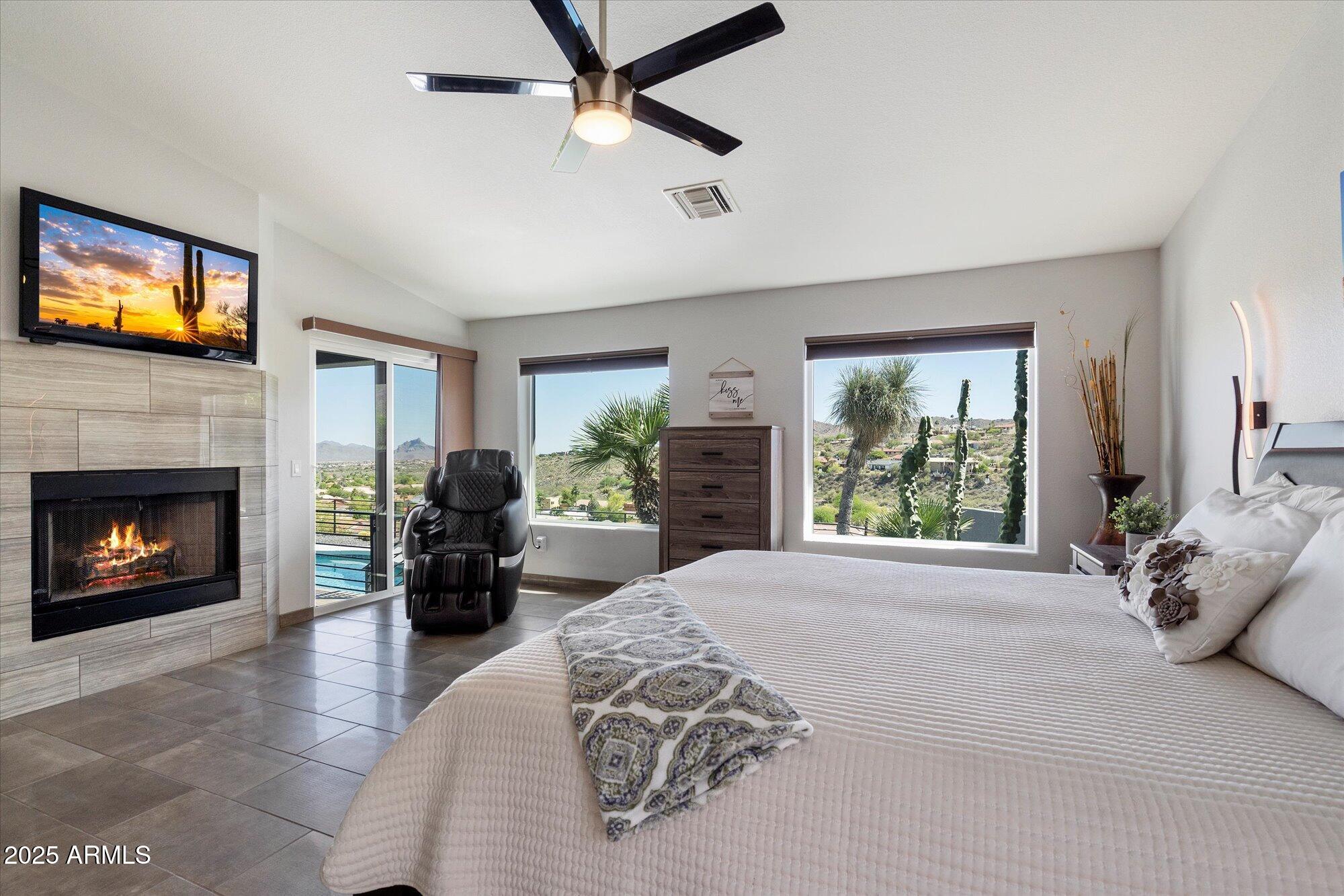 15031 Windyhill Road Fountain Hills, AZ 85268 - Photo 19 of 34 13-87952703