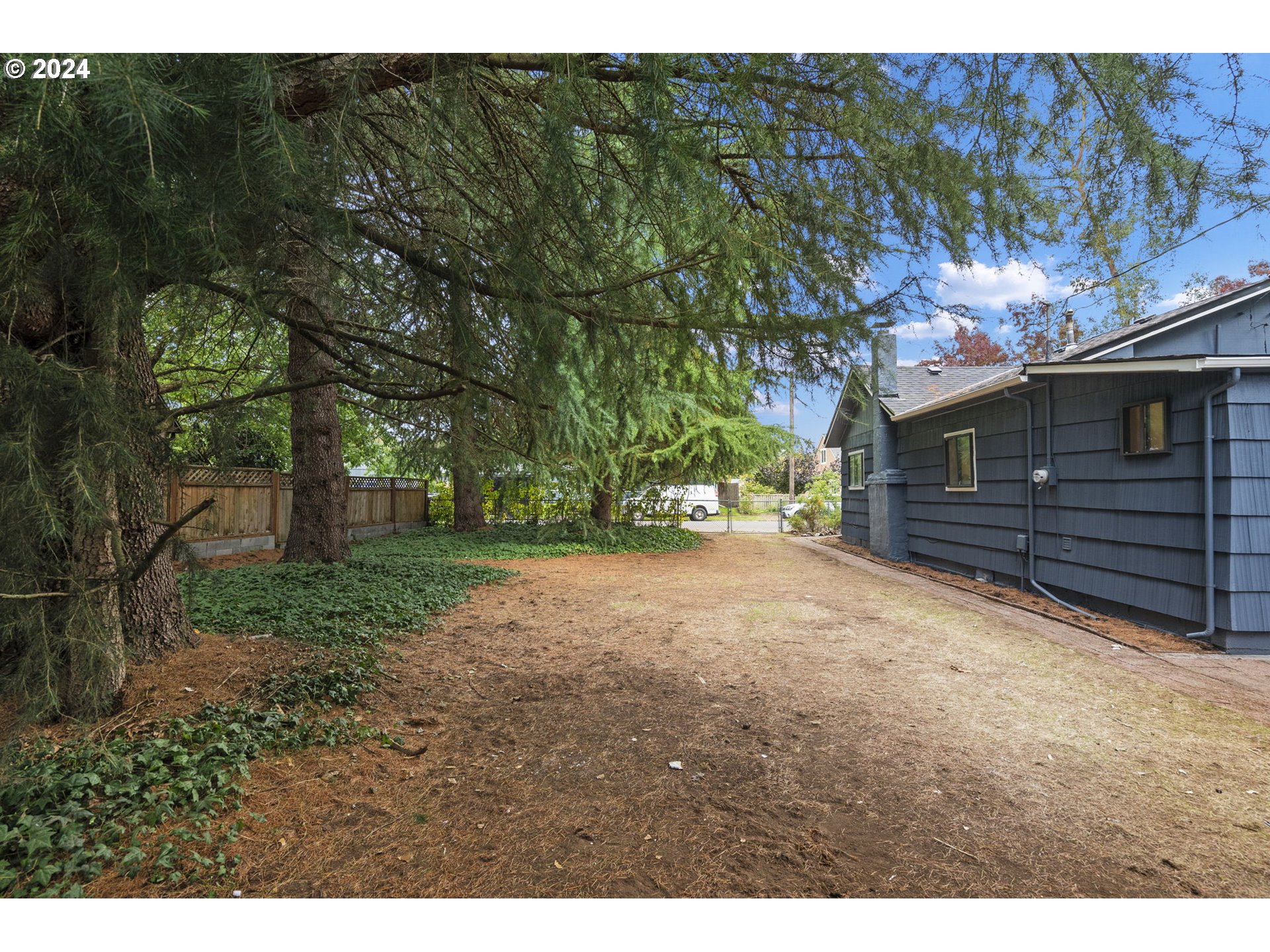 1050 Ruge Street Northwest Salem, OR 97304 - Photo 35 of 41 Gallery Image 35
