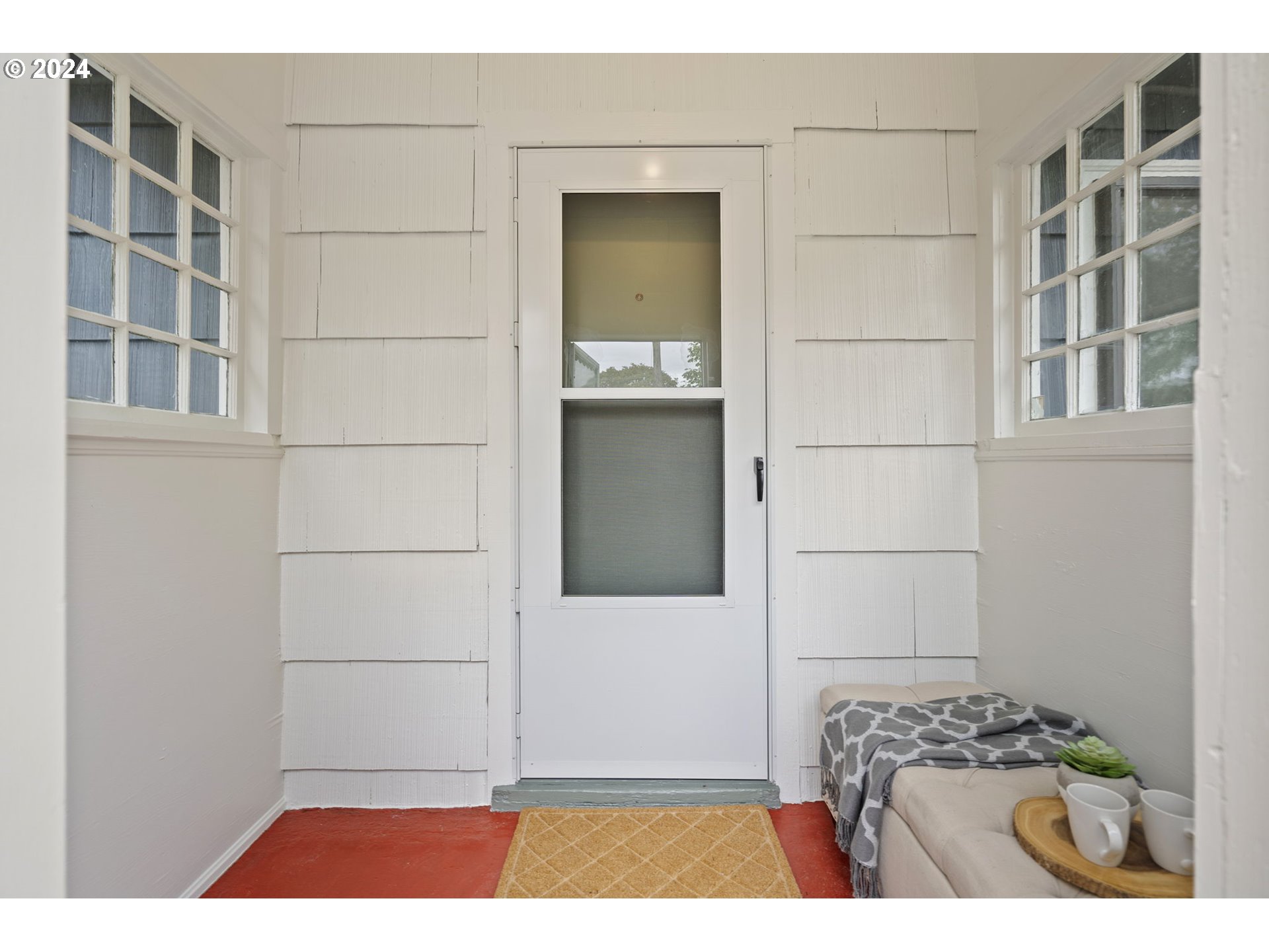 1050 Ruge Street Northwest Salem, OR 97304 - Photo 5 of 41 Gallery Image 5