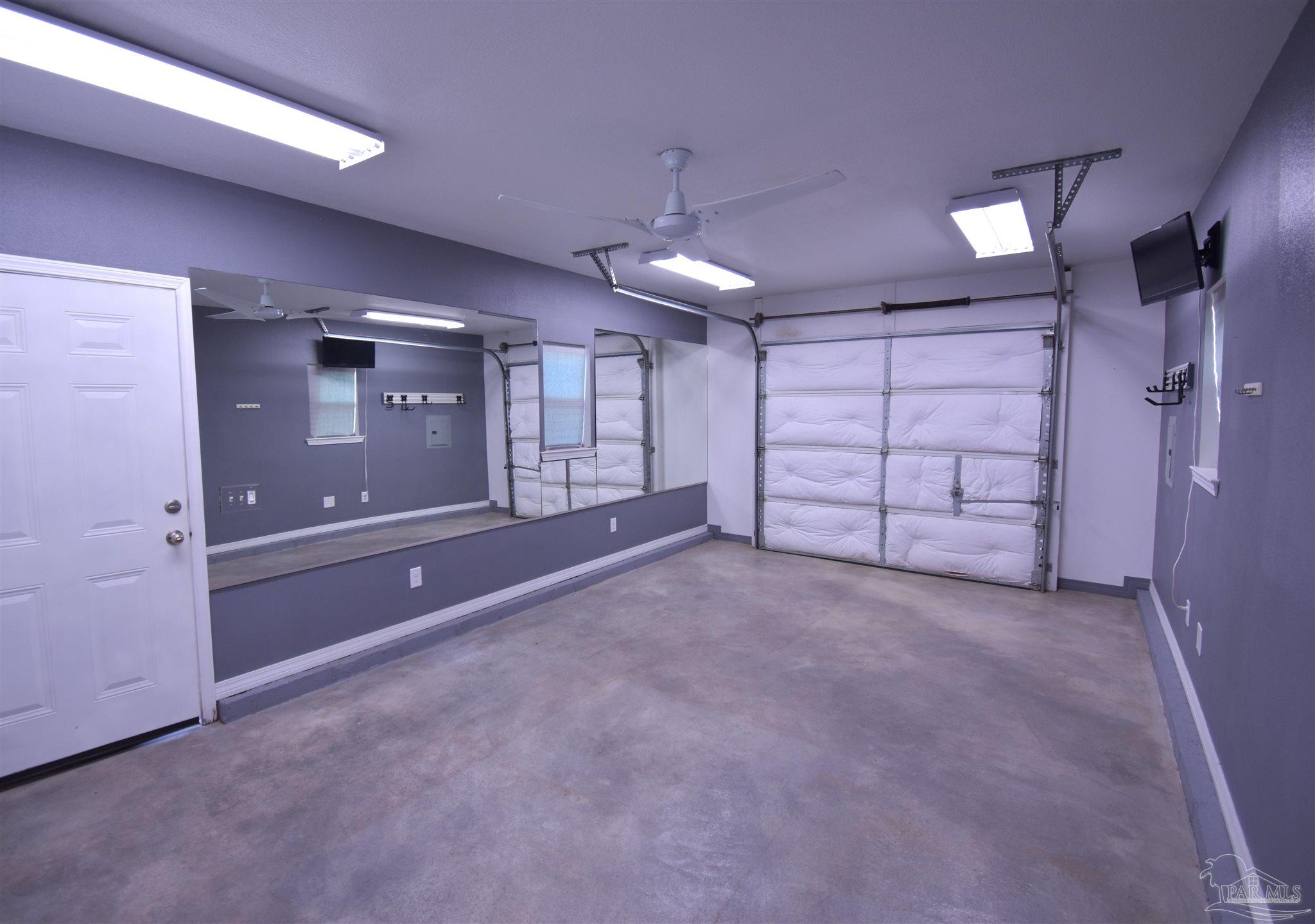 7195 Heath Road Milton, FL 32570 - Photo 20 of 33 a view of an empty room