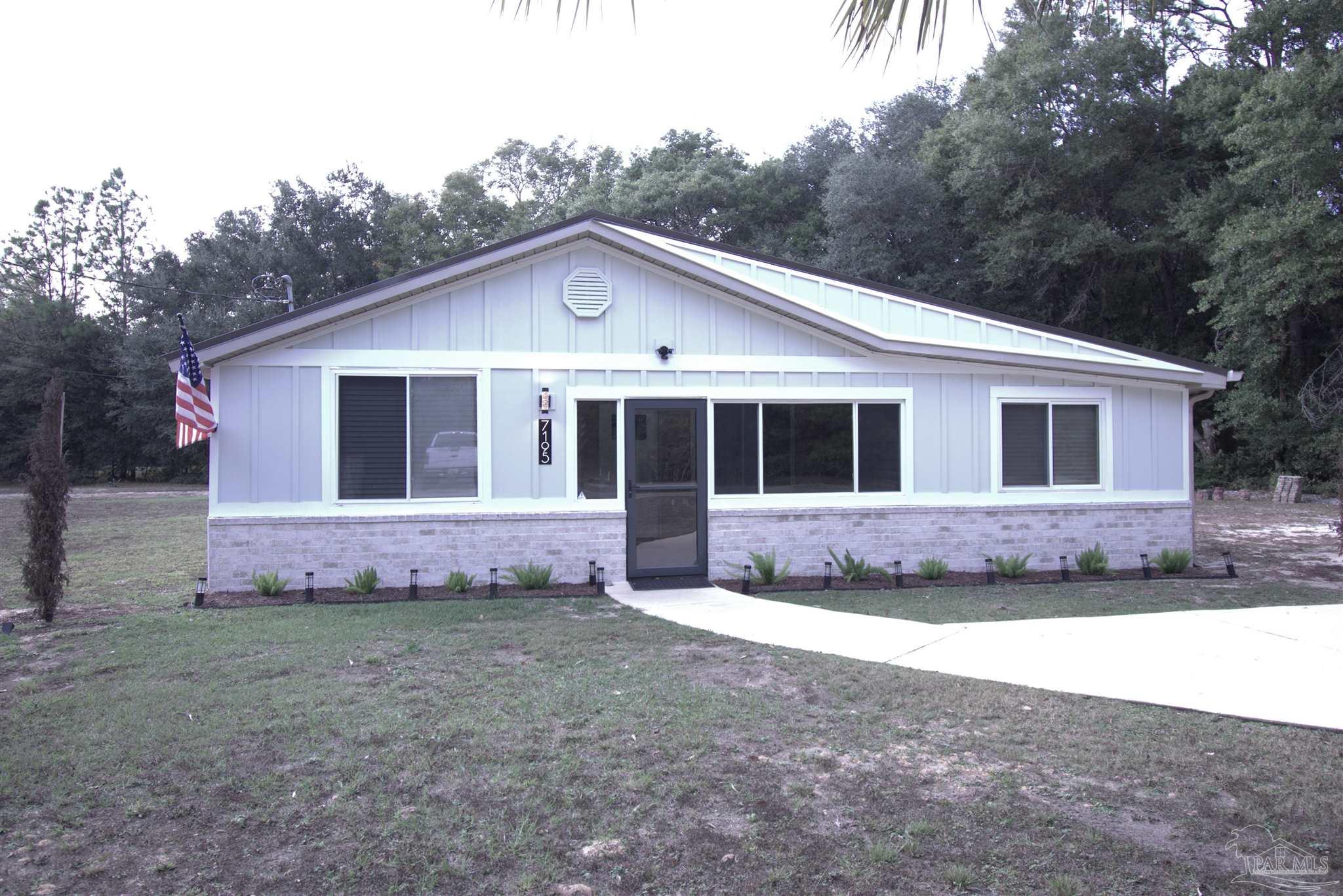 7195 Heath Road Milton, FL 32570 - Photo 2 of 34