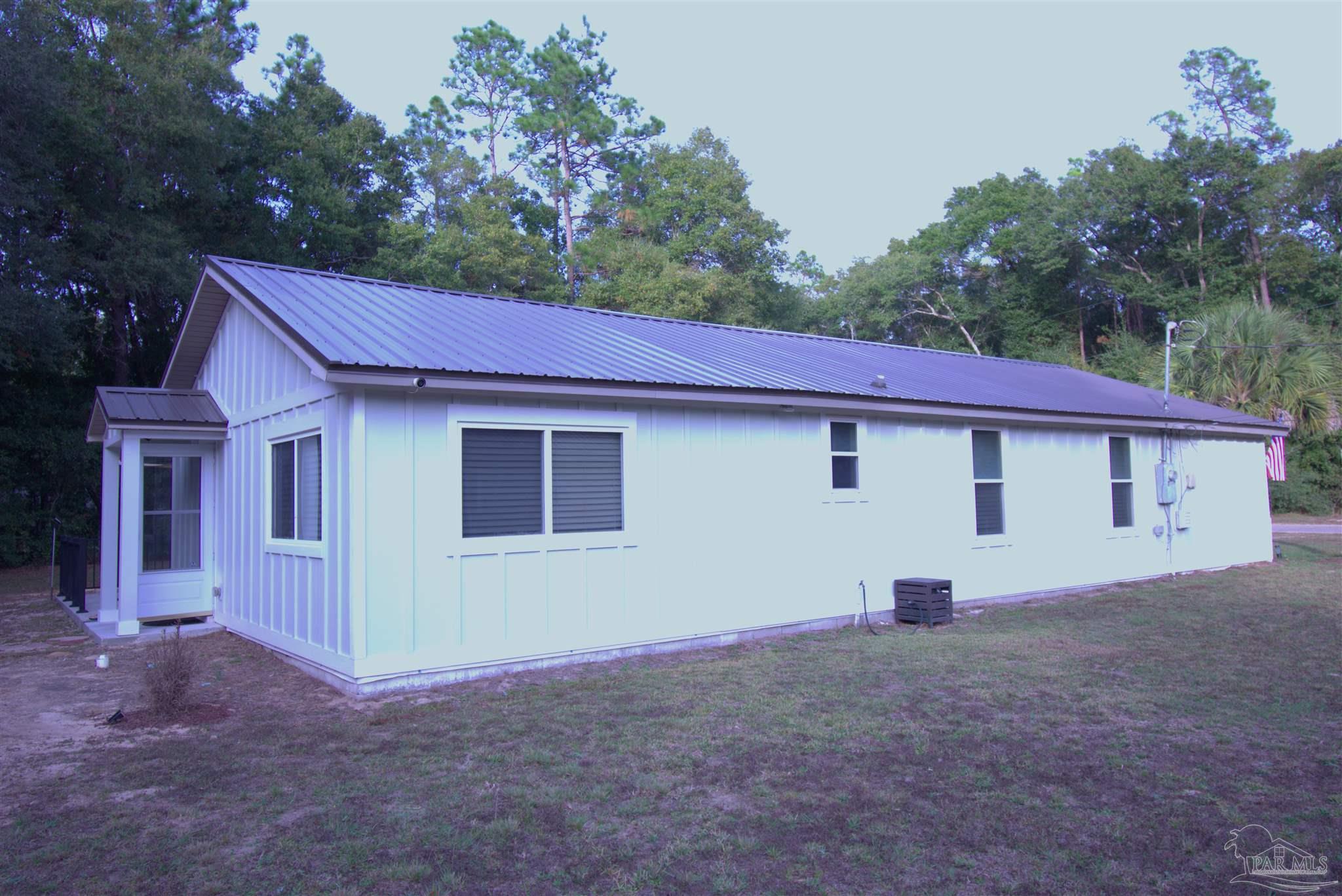 7195 Heath Road Milton, FL 32570 - Photo 4 of 34