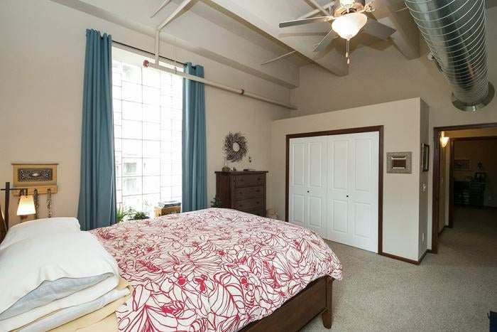 251 Vine Street, Unit 109 Riverside, IA 52327 - Photo 14 of 25 Gallery Image 14