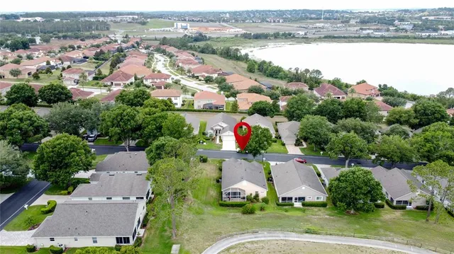 a view of a tennis court