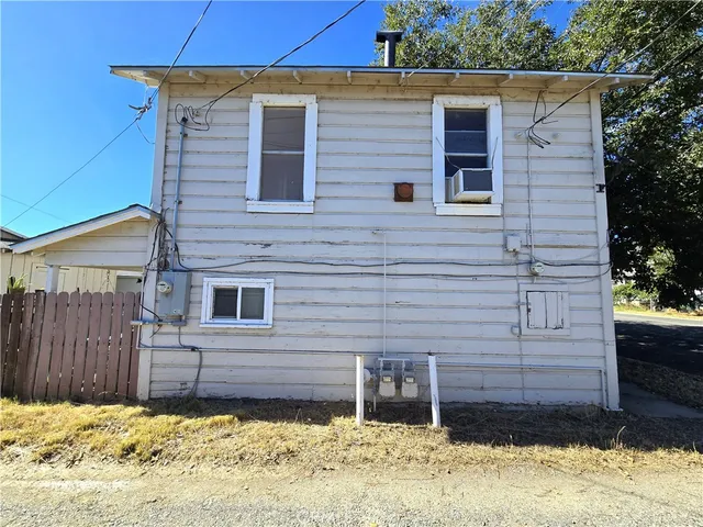 $375,000 | 304 West Laurel Street, Willows, CA 95988