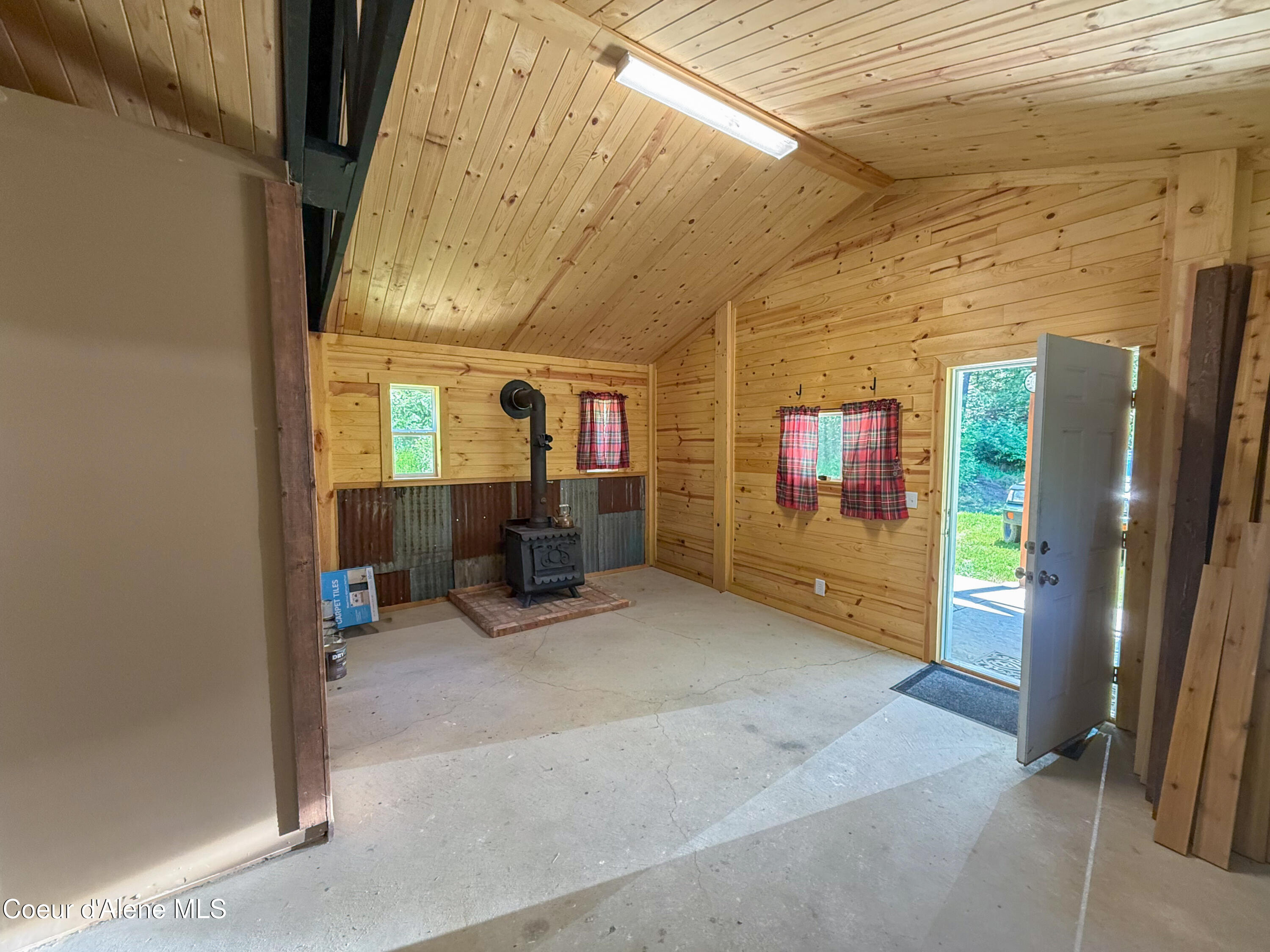 580 Crestview Lane Plummer, ID 83851 - Photo 4 of 16 IMG_7279-55