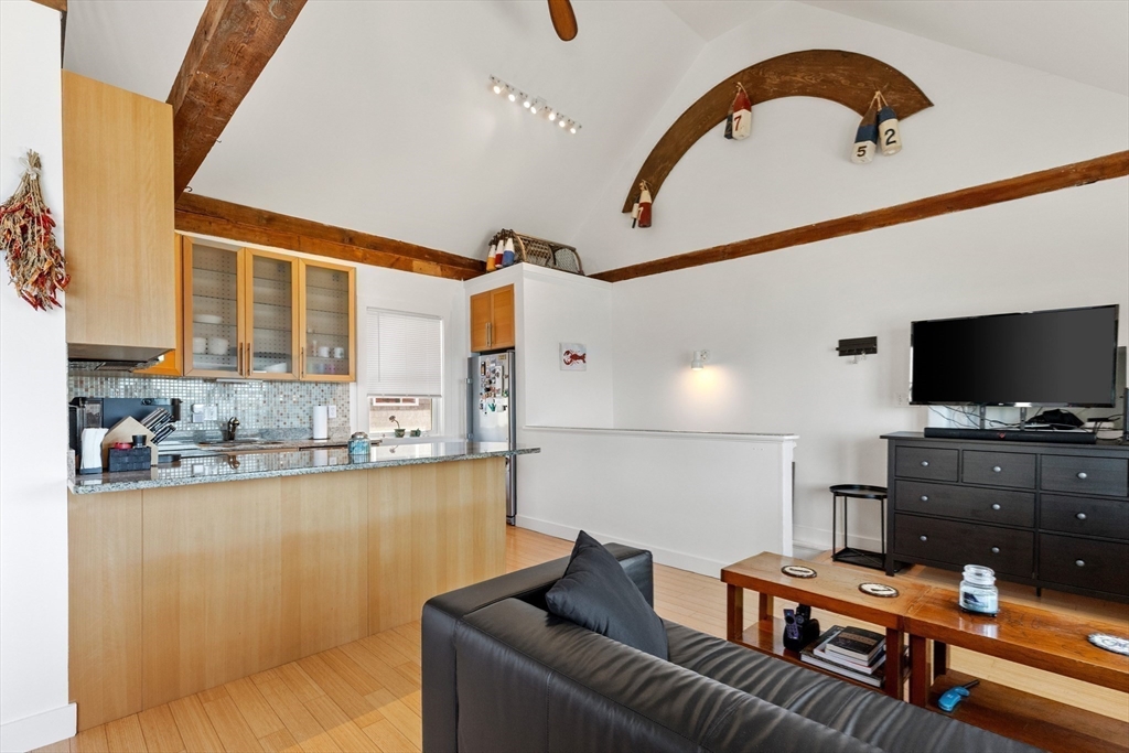 63 R Main Street, Unit 2 Rockport, MA 01966 - Photo 15 of 40 Gallery Image 15