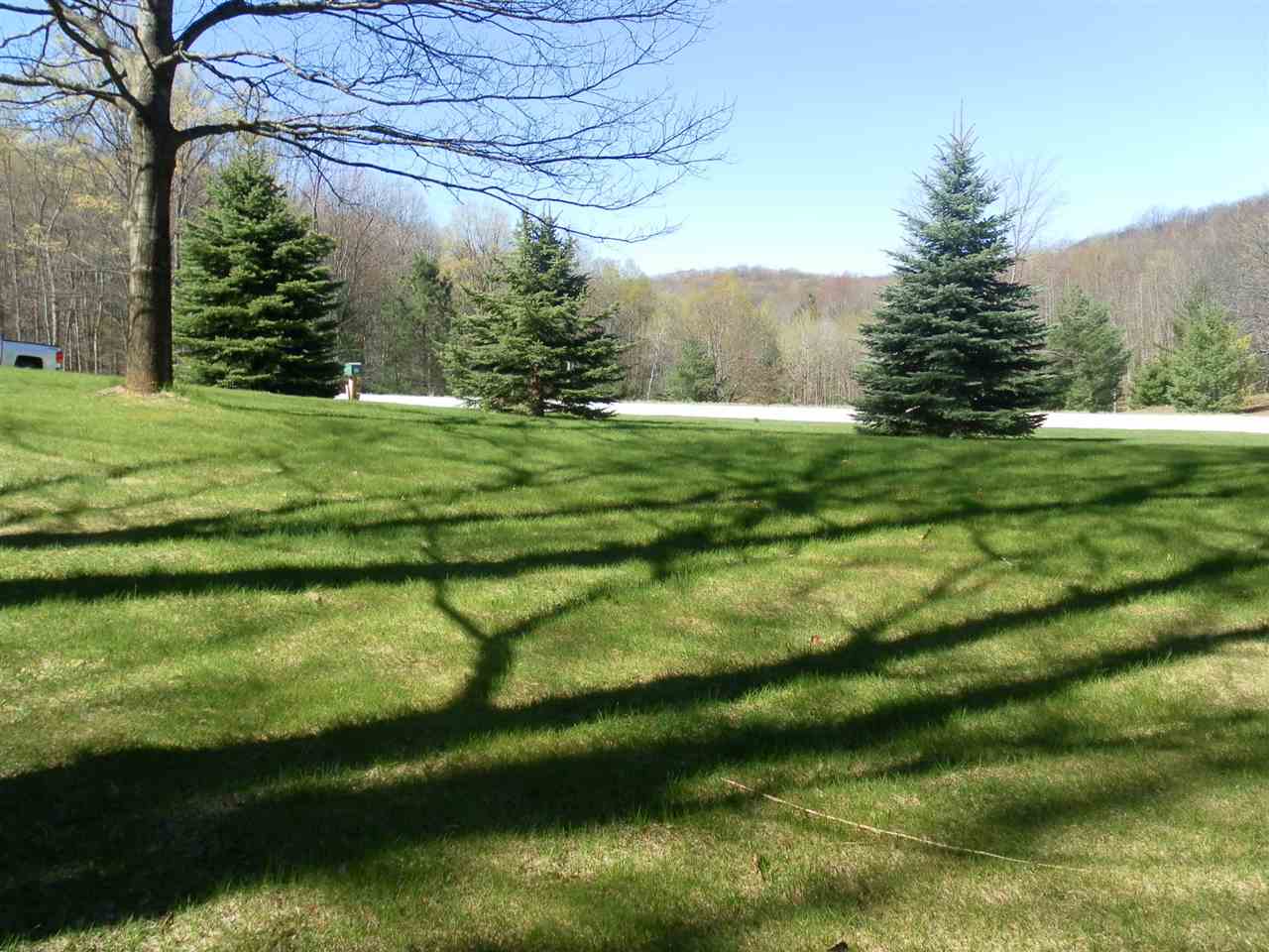 864 North 41 1/2 Road Manton, MI 49663 - Photo 22 of 28 1831819-21.JPG