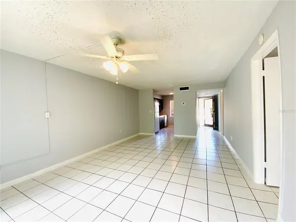 $1,500 | 7519 Pitch Pine Circle, Unit 171, Tampa, FL 33617