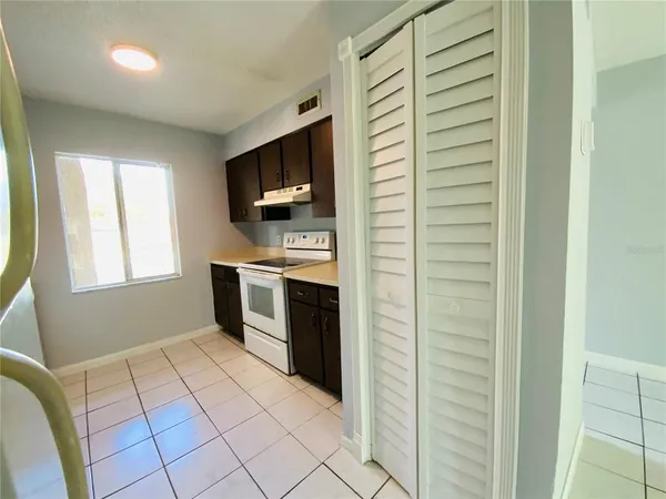 $1,500 | 7519 Pitch Pine Circle, Unit 171, Tampa, FL 33617