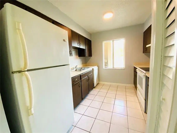 $1,500 | 7519 Pitch Pine Circle, Unit 171, Tampa, FL 33617