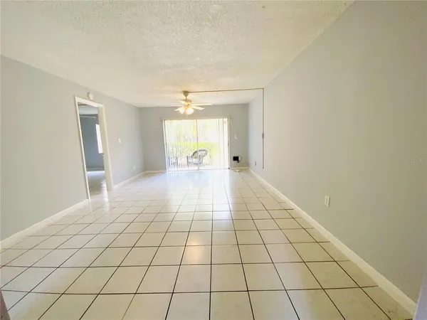 $1,500 | 7519 Pitch Pine Circle, Unit 171, Tampa, FL 33617