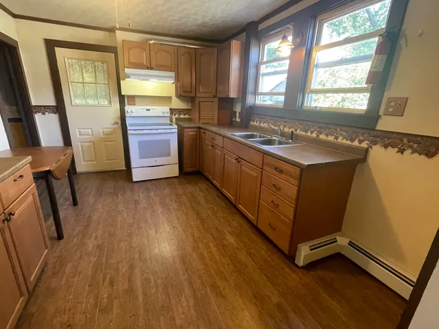 $127,500 | 30 Wyman Hill Road, Rumford, ME 04276