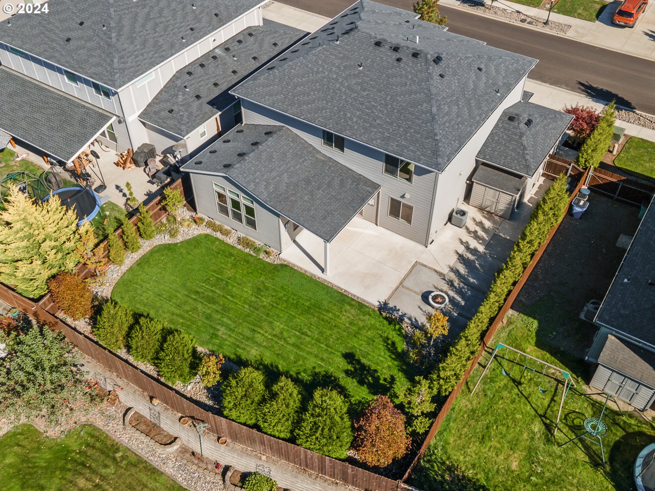 871 North 47th Avenue Ridgefield, WA 98642 - Photo 46 of 48 an aerial view of a house with a garden and plants