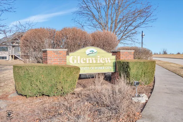 $1,250,000 | 15712 Jeanne Lane, Homer Glen, IL 60491