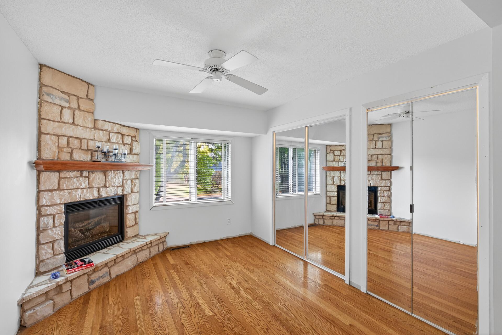 7182 Emerald Lane Eden Prairie, MN 55346 - Photo 14 of 38