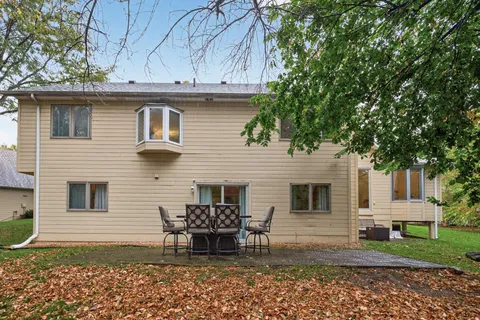 $459,000 | 7182 Emerald Lane, Eden Prairie, MN 55346