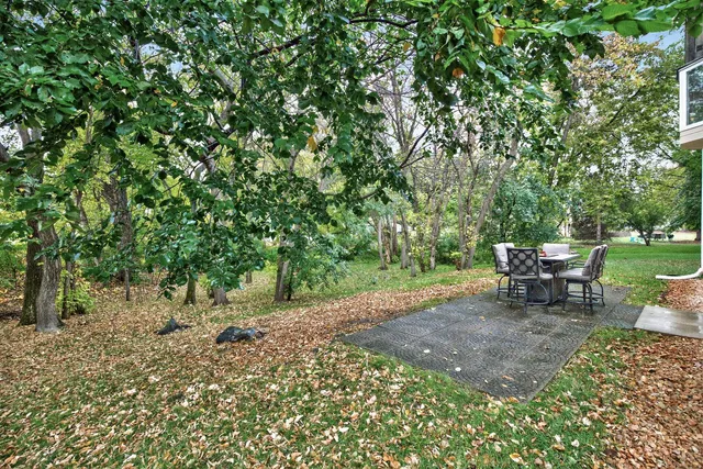 $475,000 | 7182 Emerald Lane, Eden Prairie, MN 55346