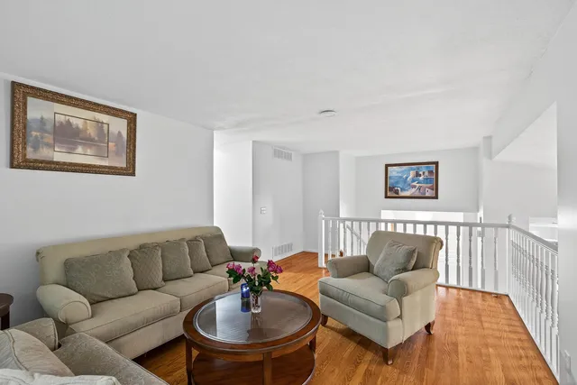 $475,000 | 7182 Emerald Lane, Eden Prairie, MN 55346