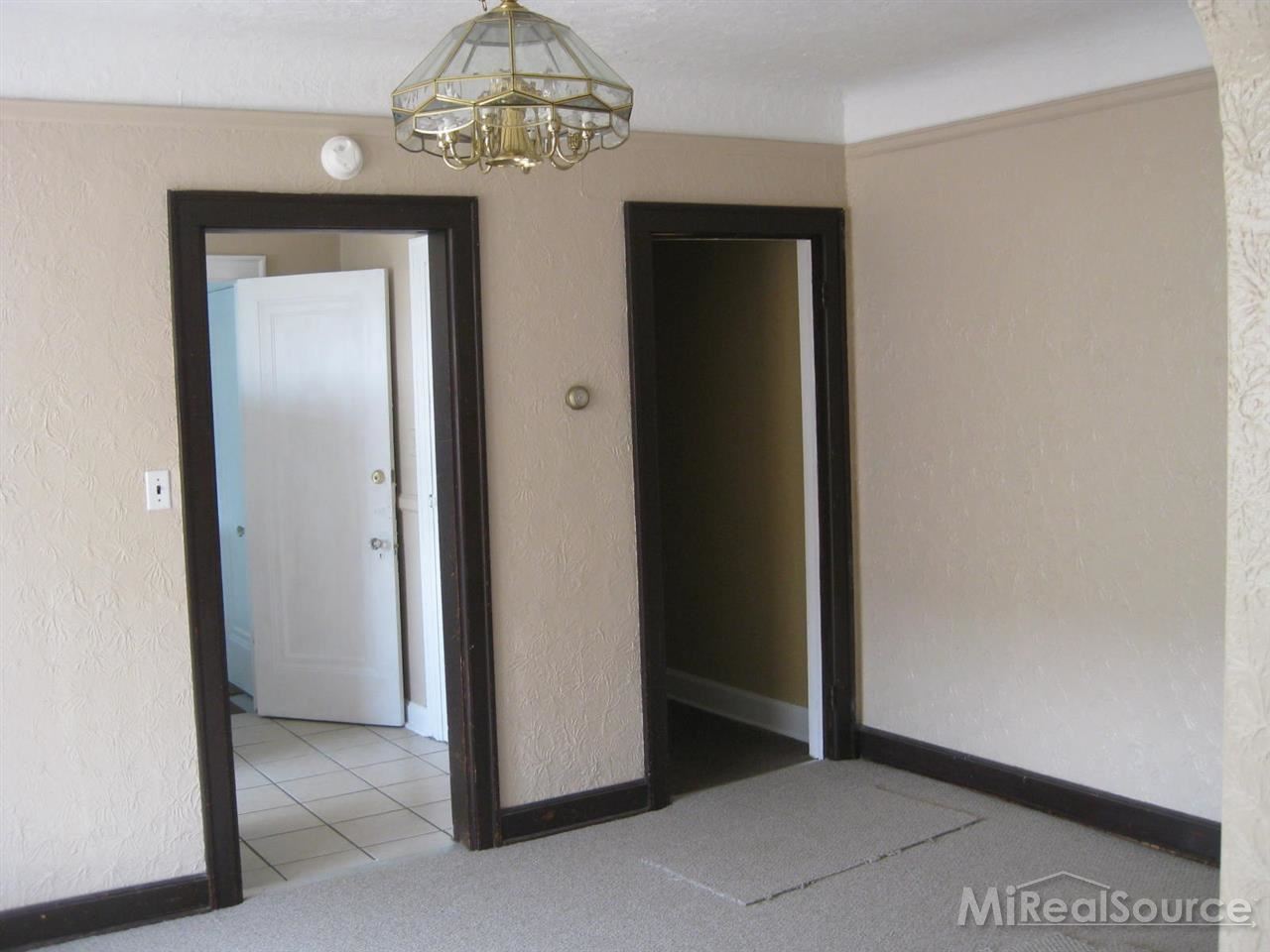 92 Walnut Street River Rouge, MI 48218 - Photo 9 of 17
