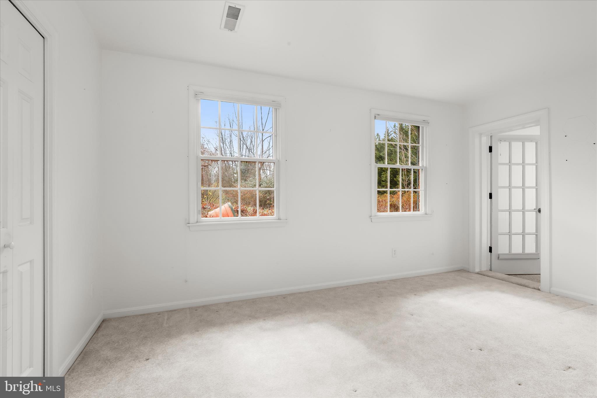 13612 Jacobs Road Mount Airy, MD 21771 - Photo 41 of 90 an empty room with windows