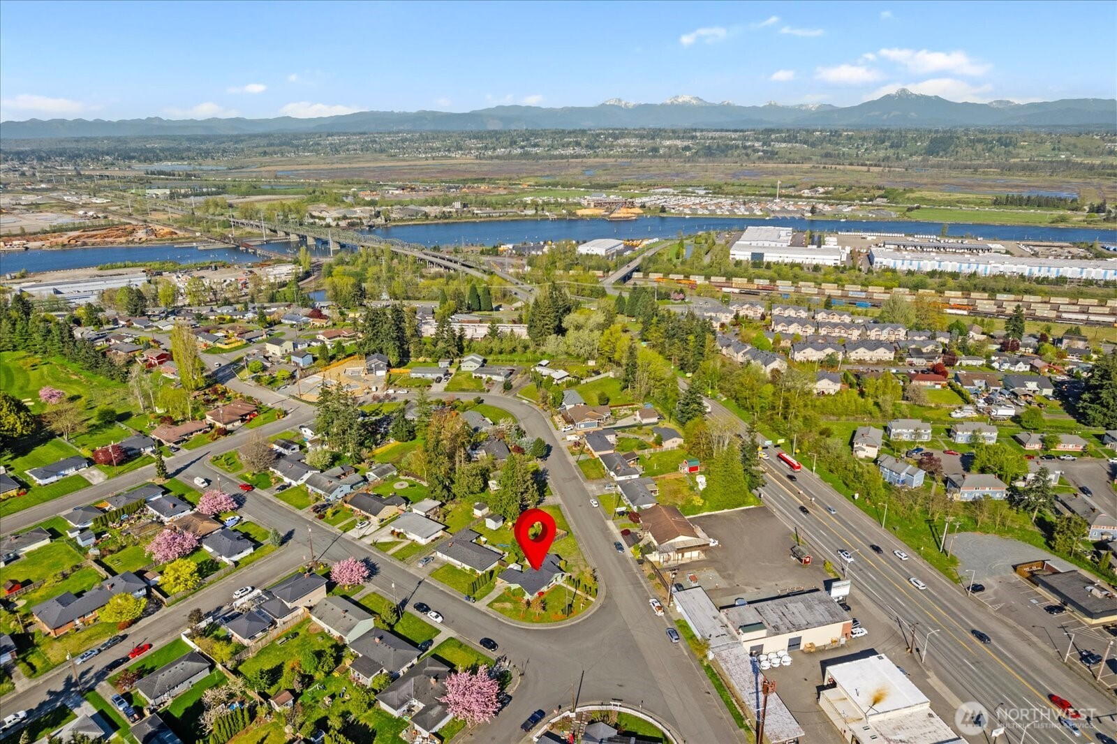 626 Legion Drive Everett, WA 98201 - Photo 35 of 38 a view of an outdoor space and a lake view