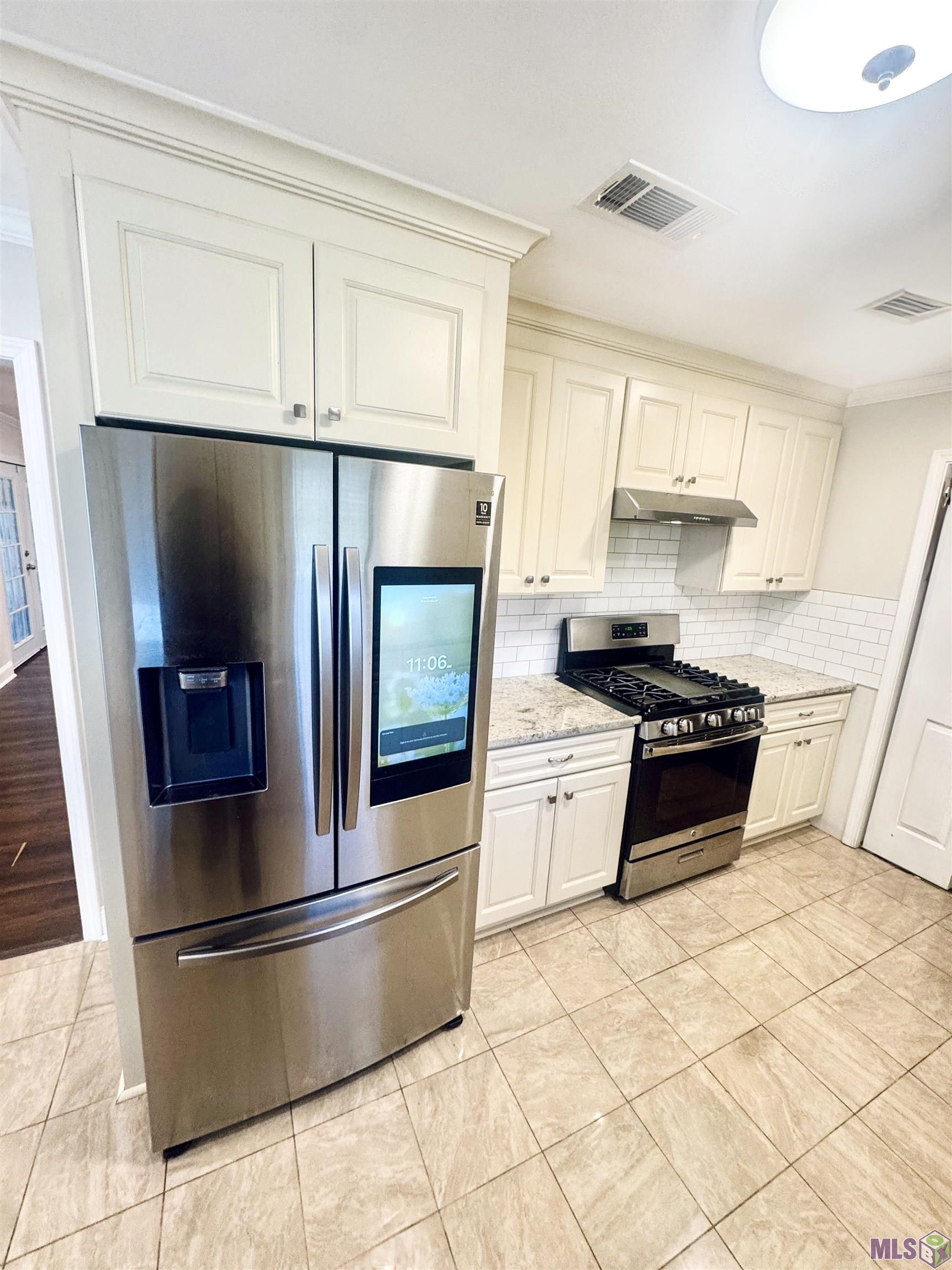10517 Buxton Road St. Amant, LA 70774 - Photo 11 of 22