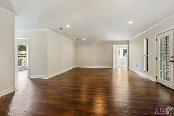 $495,000 | 10517 Buxton Road, St. Amant, LA 70774