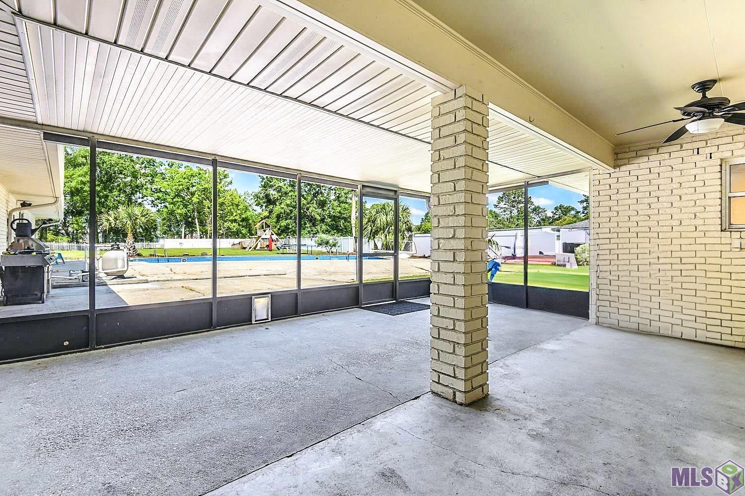 10517 Buxton Road St. Amant, LA 70774 - Photo 8 of 22