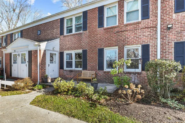 $325,000 | 120 North Broadway, Unit 21D, Irvington, NY 10533