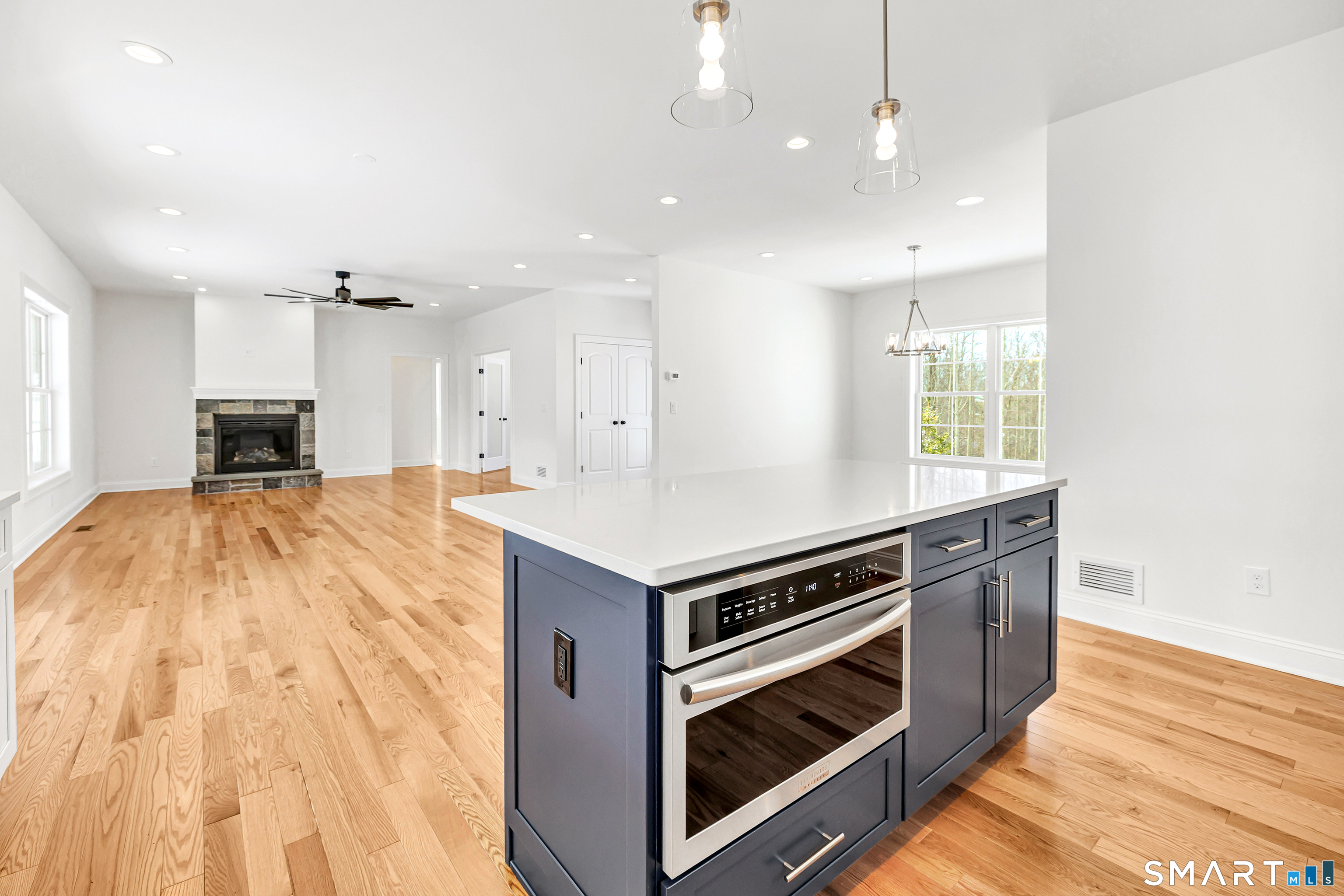 15 Hunting Ridge Road Middlebury, CT 06762 - Photo 20 of 41 a kitchen with a stove and a sink