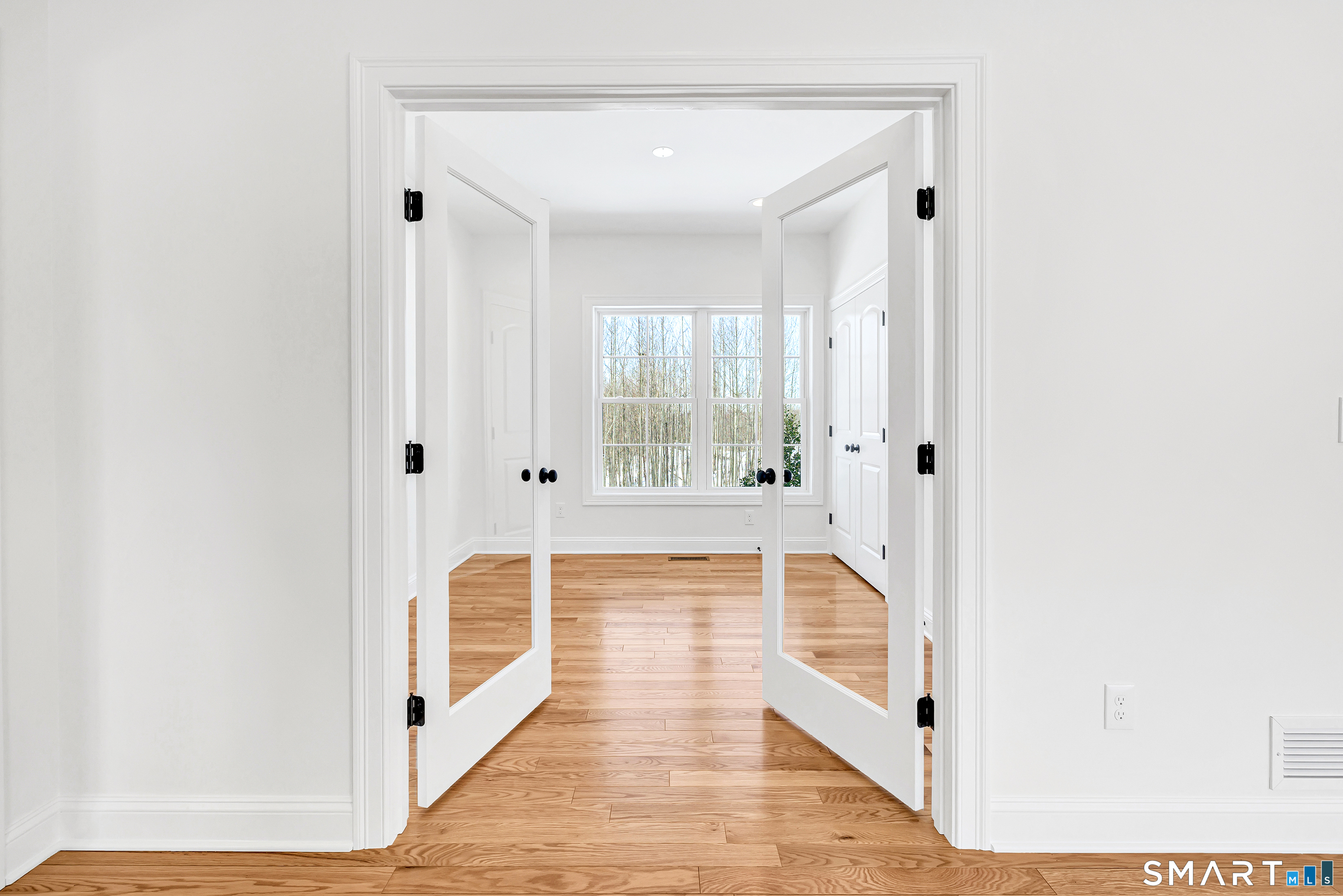 15 Hunting Ridge Road Middlebury, CT 06762 - Photo 10 of 41