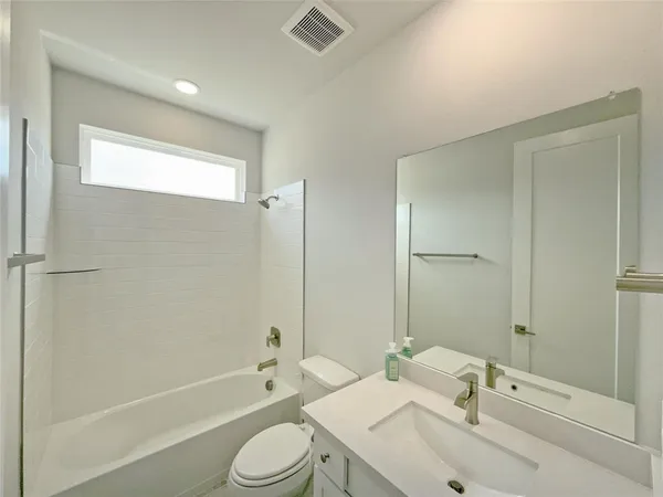 $2,990 | 909 Ash Road, Plano, TX 75075