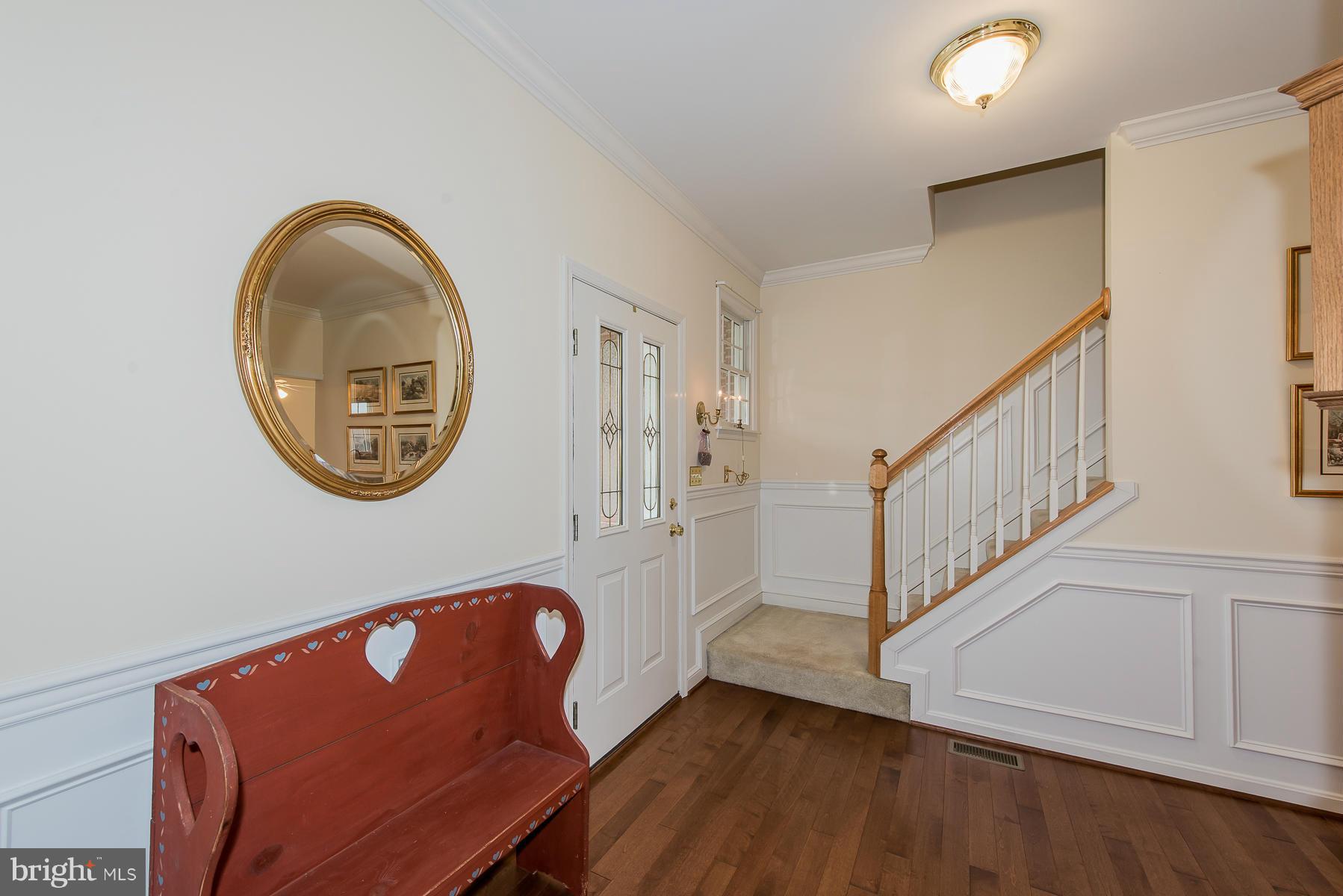 17262 Hardy Road Mount Airy, MD 21771 - Photo 5 of 30 Foyer