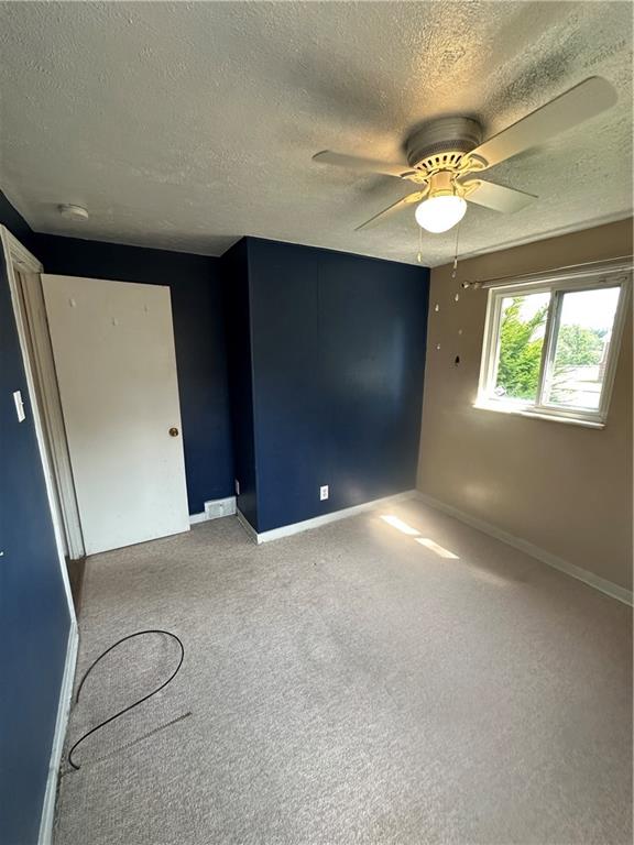 1811 Greentree Road Pittsburgh, PA 15220 - Photo 21 of 31