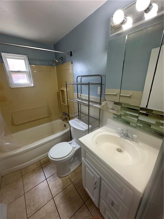 1811 Greentree Road Pittsburgh, PA 15220 - Photo 23 of 31