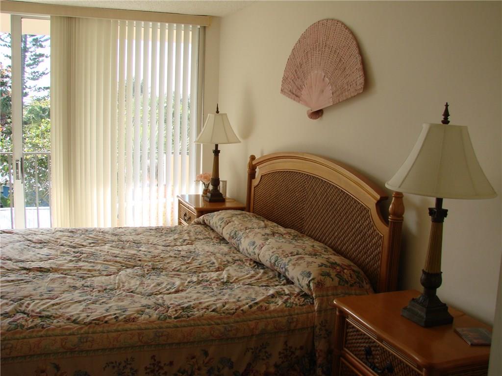 1440 Ocean Drive, Unit 6 Vero Beach, FL 32963 - Photo 11 of 15