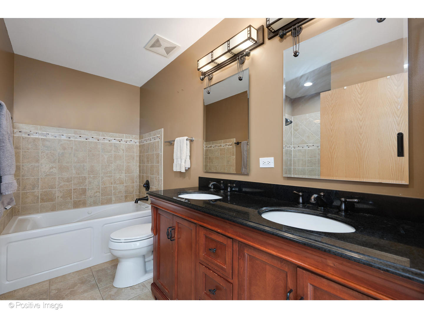 1529 South State Street, Unit TH5 Chicago, IL 60605 - Photo 16 of 22