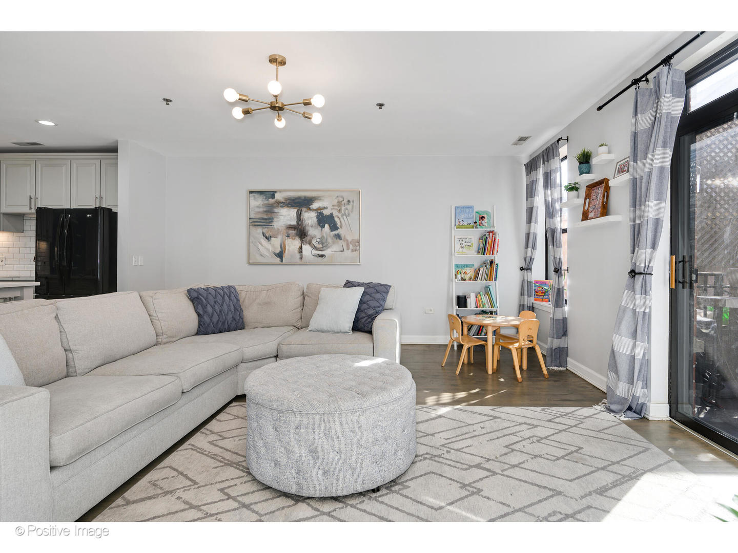 1529 South State Street, Unit TH5 Chicago, IL 60605 - Photo 6 of 22