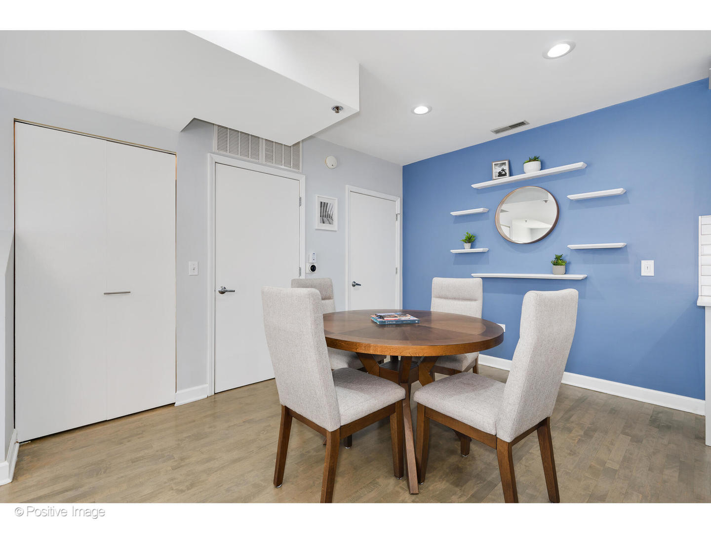 1529 South State Street, Unit TH5 Chicago, IL 60605 - Photo 8 of 22