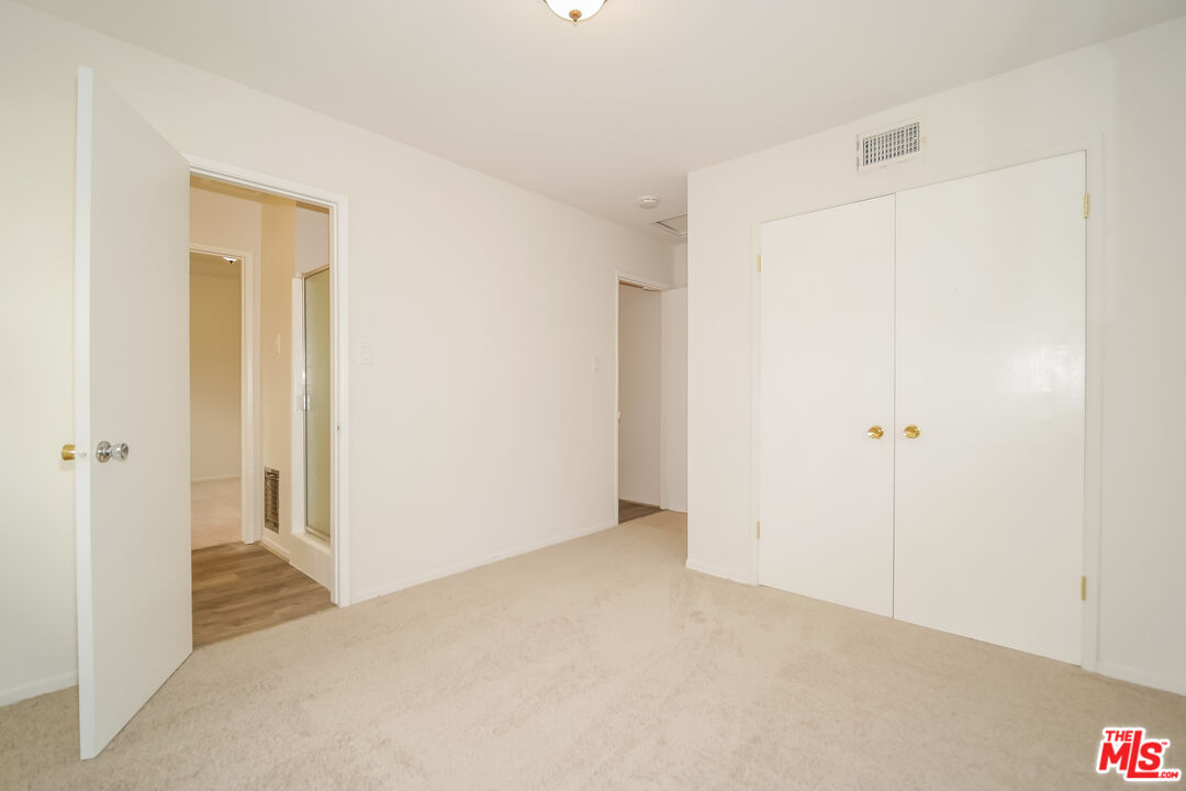 4152 Cochran Street Simi Valley, CA 93063 - Photo 18 of 27 Gallery Image 18