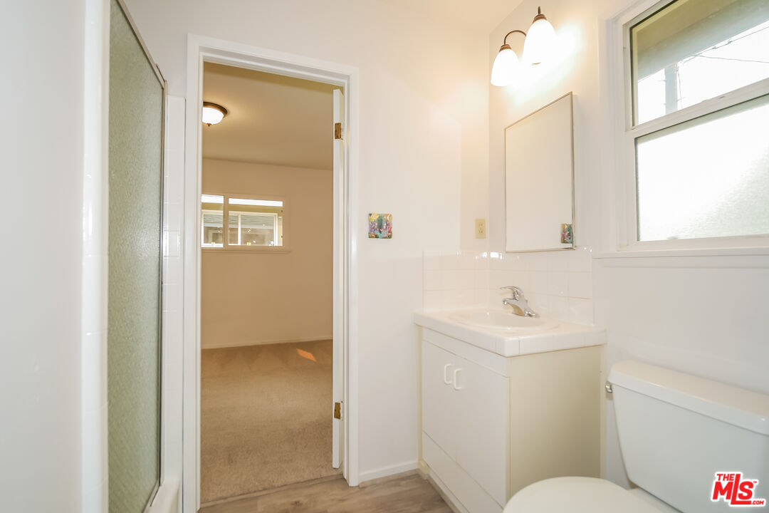 4152 Cochran Street Simi Valley, CA 93063 - Photo 4 of 27 Gallery Image 4