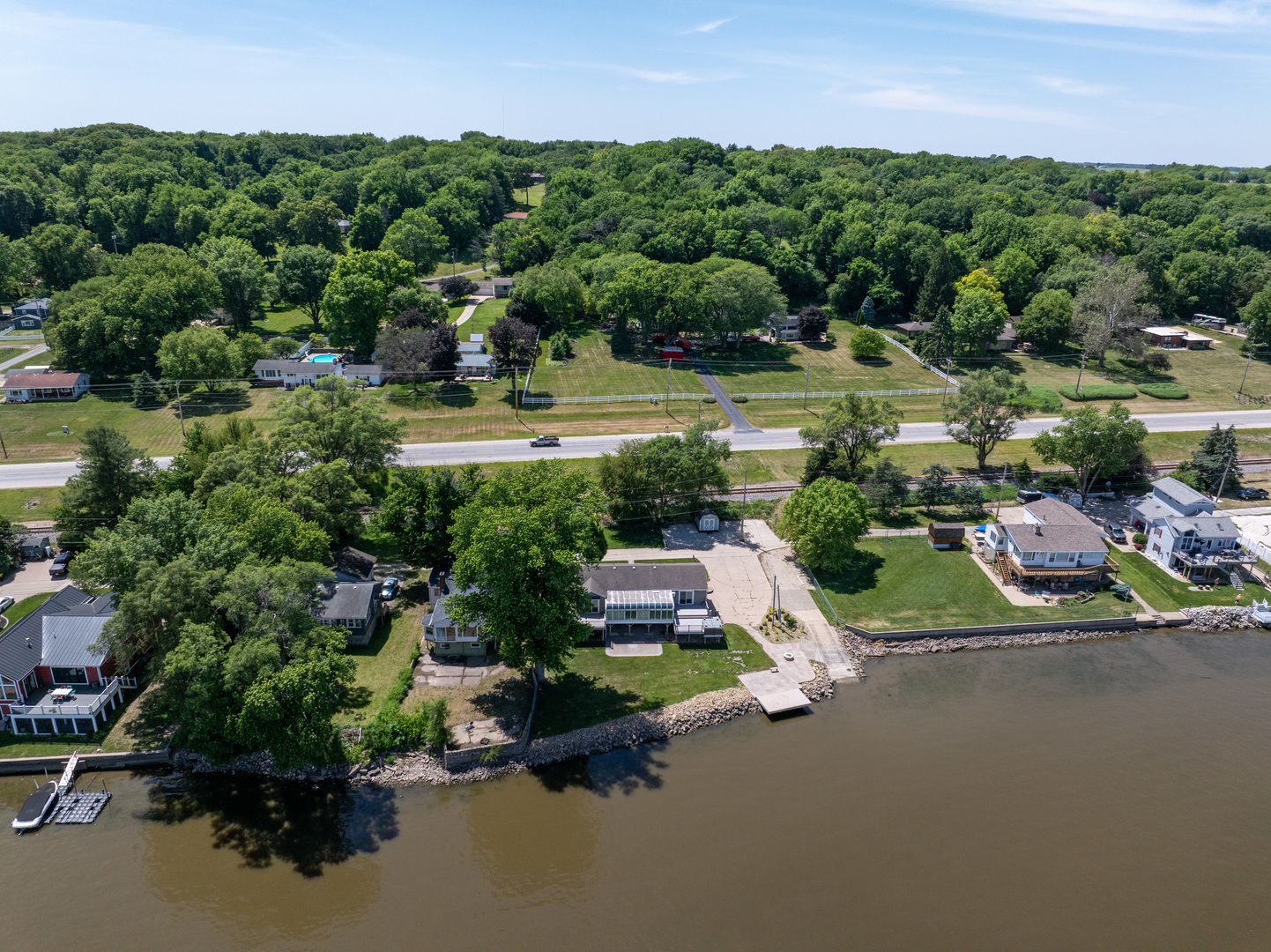 22799 Great River Road Le Claire, IA 52753 - Photo 2 of 48