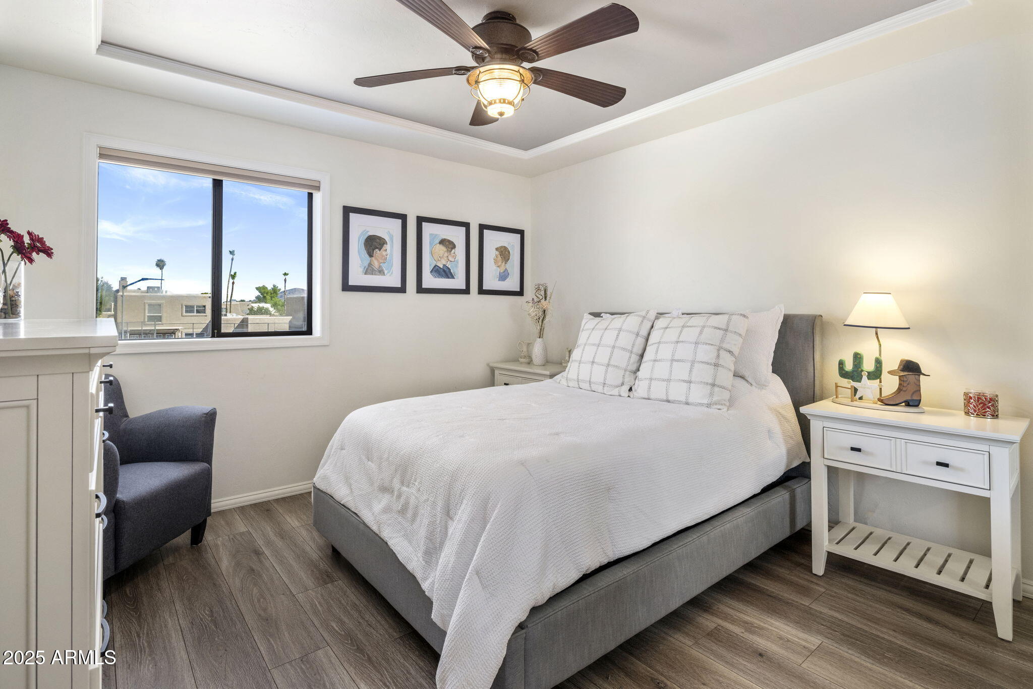 4037 East Bloomfield Road Phoenix, AZ 85032 - Photo 14 of 40 Guest Bedroom 1