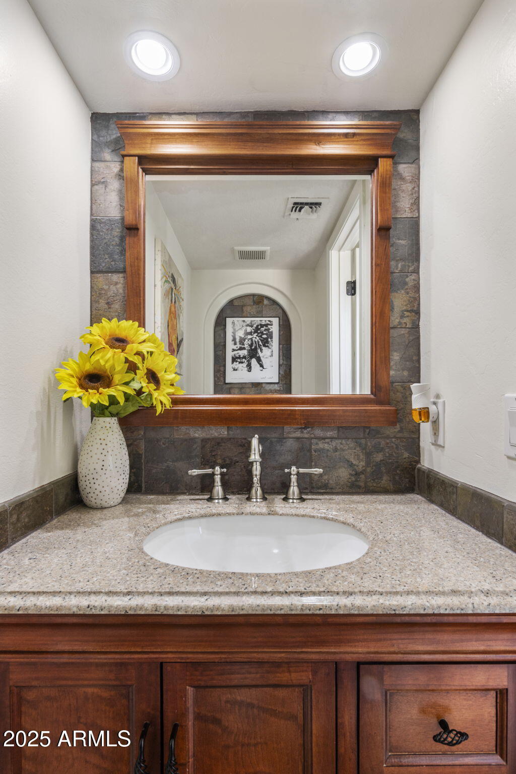 4037 East Bloomfield Road Phoenix, AZ 85032 - Photo 19 of 40 Powder Room