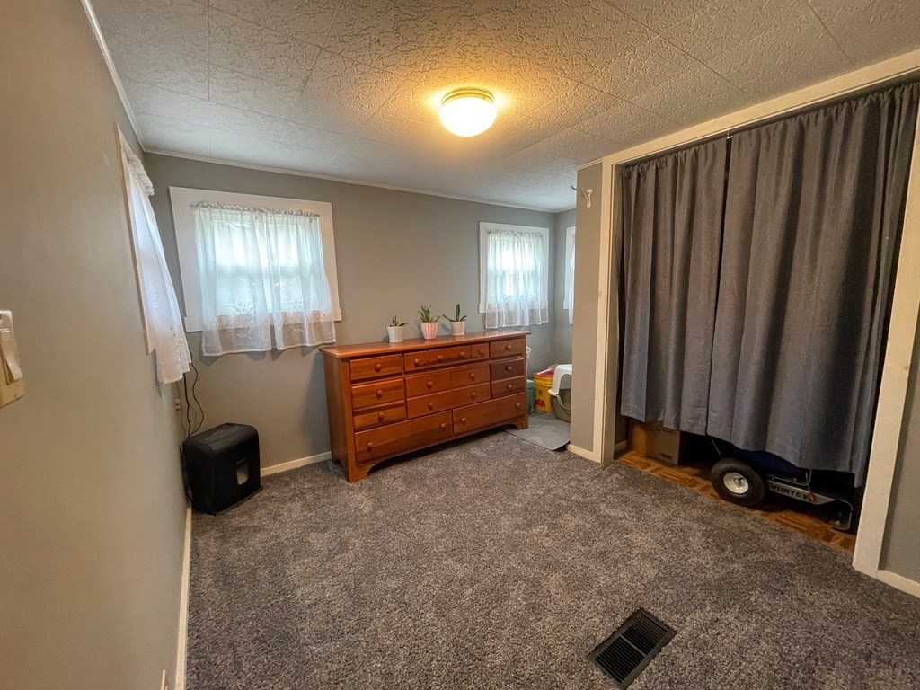 4 Oakhurst Road Ayer, MA 01432 - Photo 13 of 13 Gallery Image 13